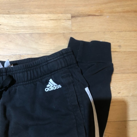 Adidas sweatpants - Picture 3 of 4
